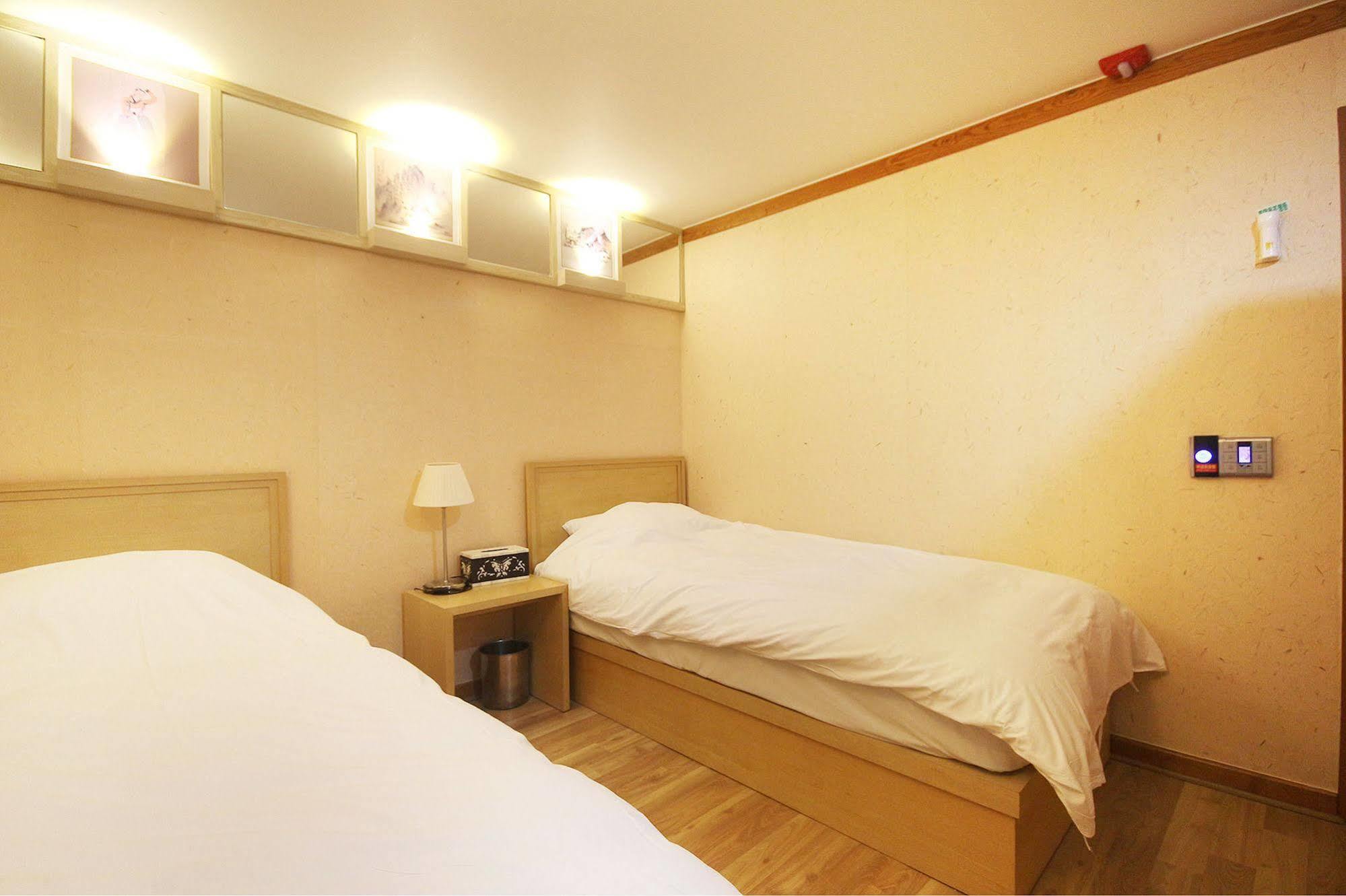 Jeonju Tourist Hotel エクステリア 写真