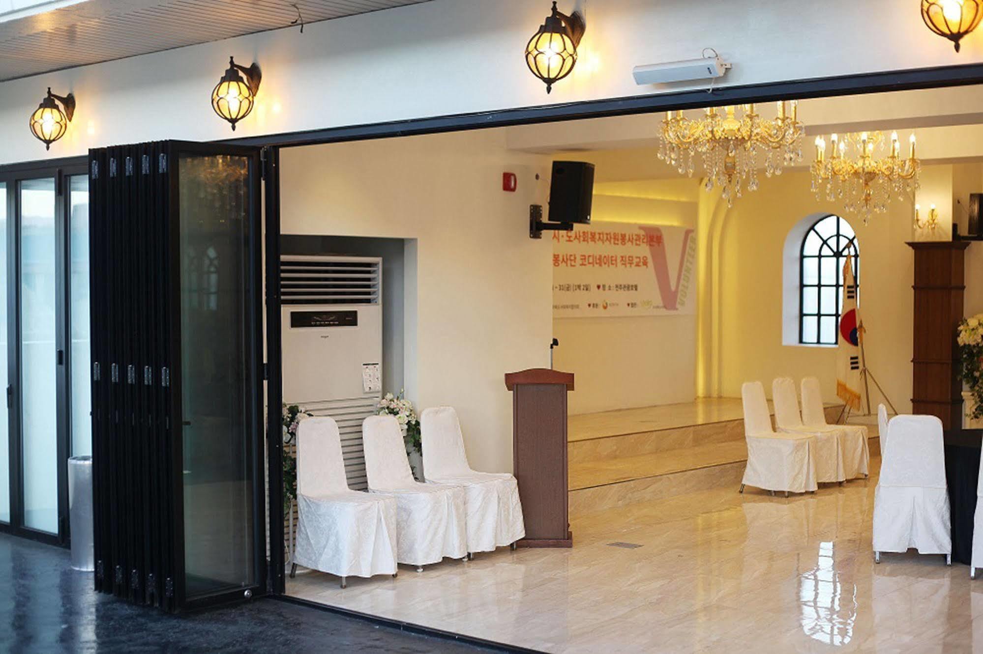 Jeonju Tourist Hotel エクステリア 写真